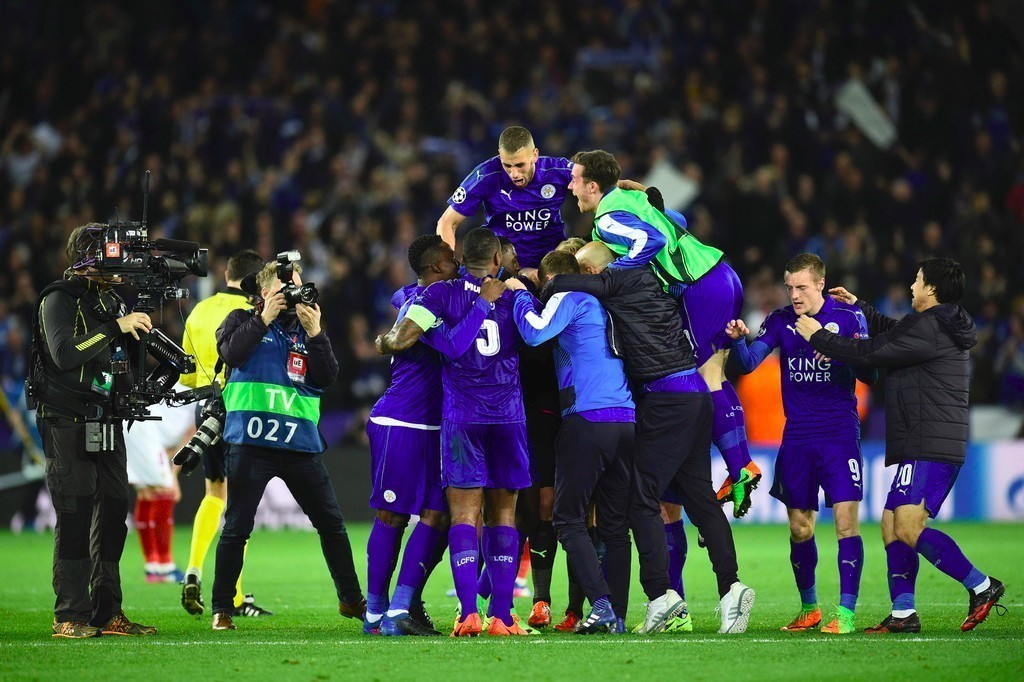 包含莱斯特城在欧冠名额争夺战中占上风的词条